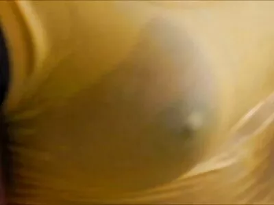 టీనేజ్ అమ్మాయి నా ఉదయం చెక్కను చూసుకుంటుంది